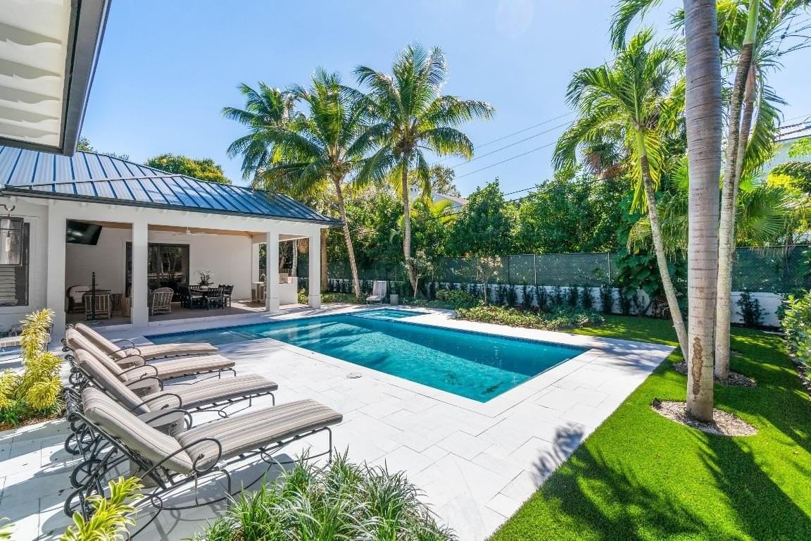 18 Nw 15th St - Photo 2 of 29