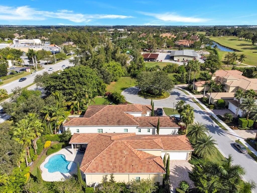 12121 Sunnydale Dr - Photo 5 of 38