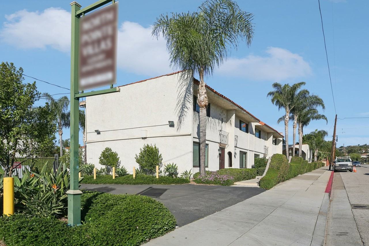 North Pointe Villas - Photo 3 of 28