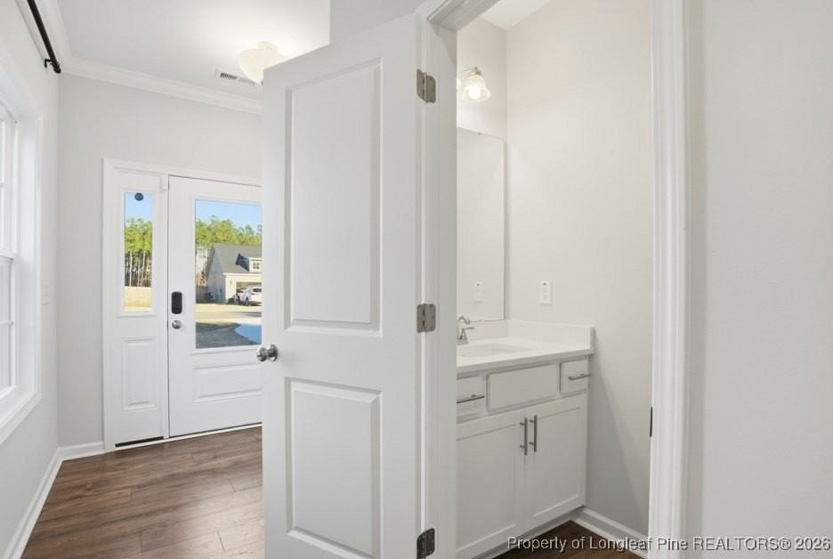 106 Knotts Berry Rd - Photo 7 of 50