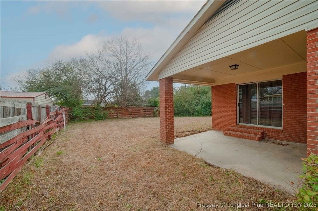 6615 Gristmill Rd - Photo 3 of 33