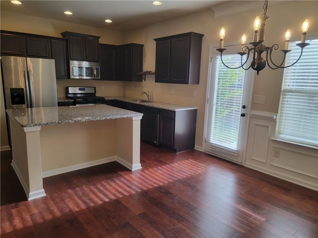 2707 Morgan Glen Rd - Photo 4 of 24