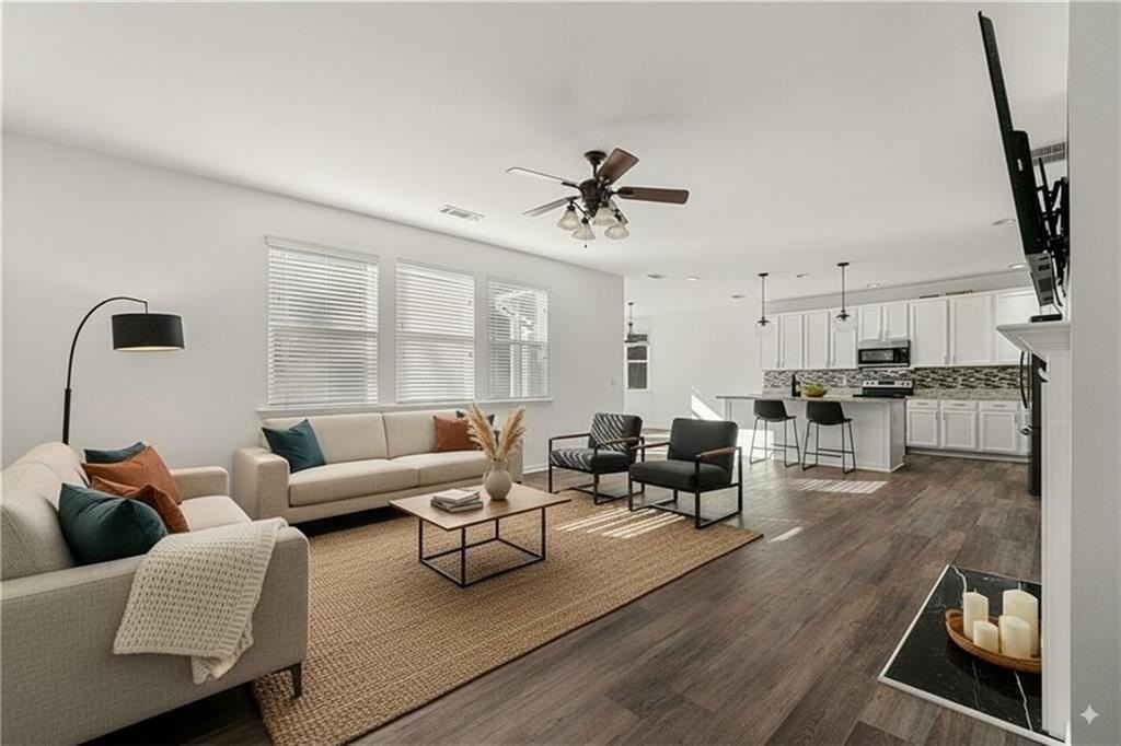 1183 Lanier Springs Dr - Photo 6 of 30