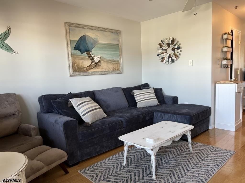 330 42nd St S #B15 - Photo 7 of 21