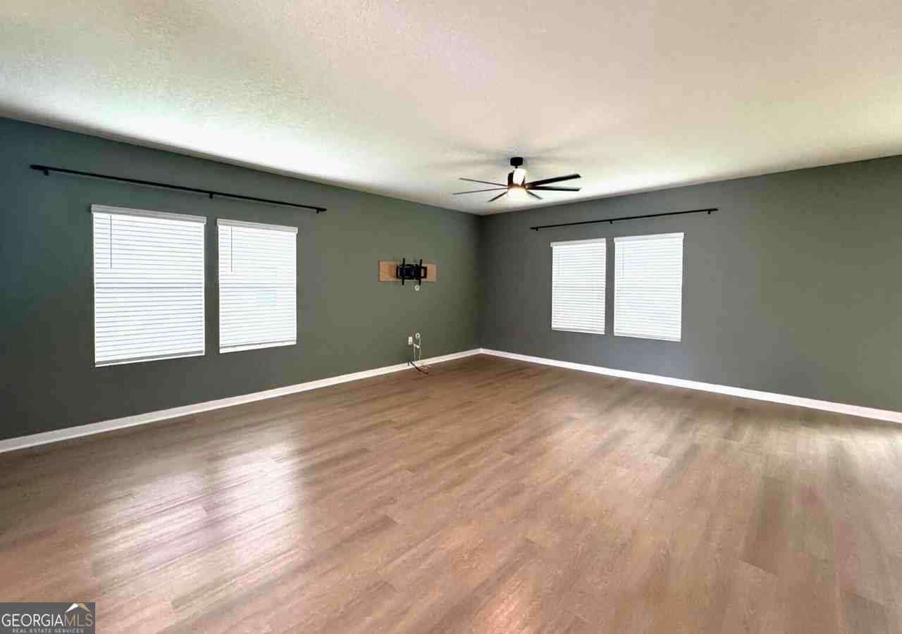 164 Ashwood Cir - Photo 6 of 38