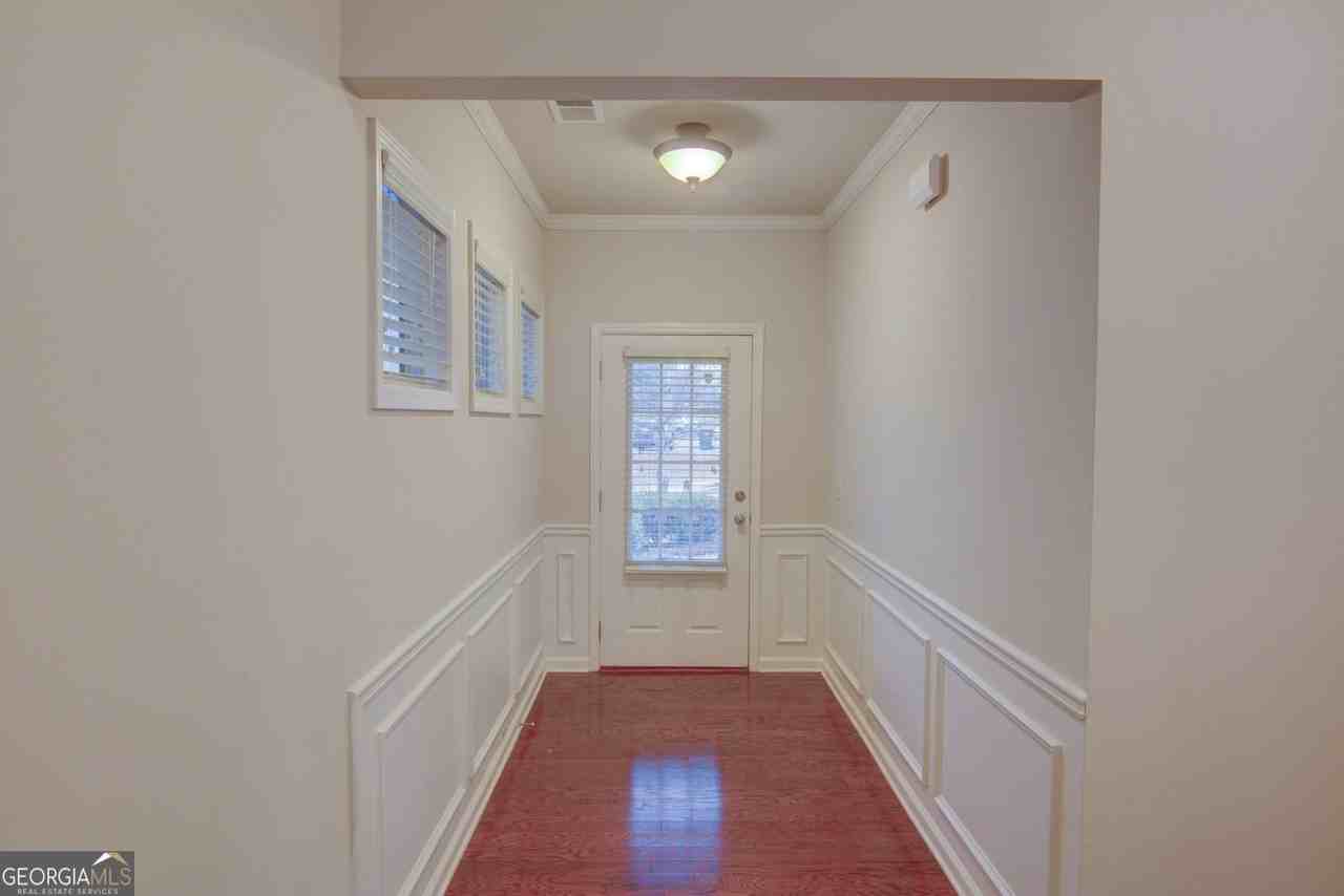 4785 Waterbrooke Xing - Photo 3 of 34