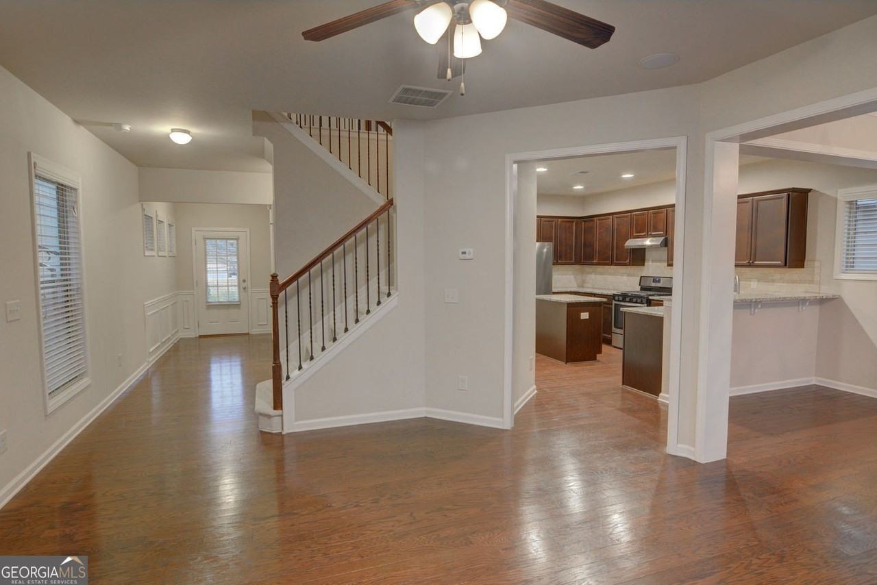 4785 Waterbrooke Xing - Photo 7 of 34