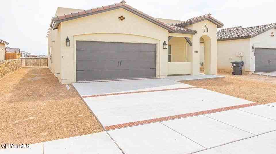 803 Danby Ct - Photo 2 of 29