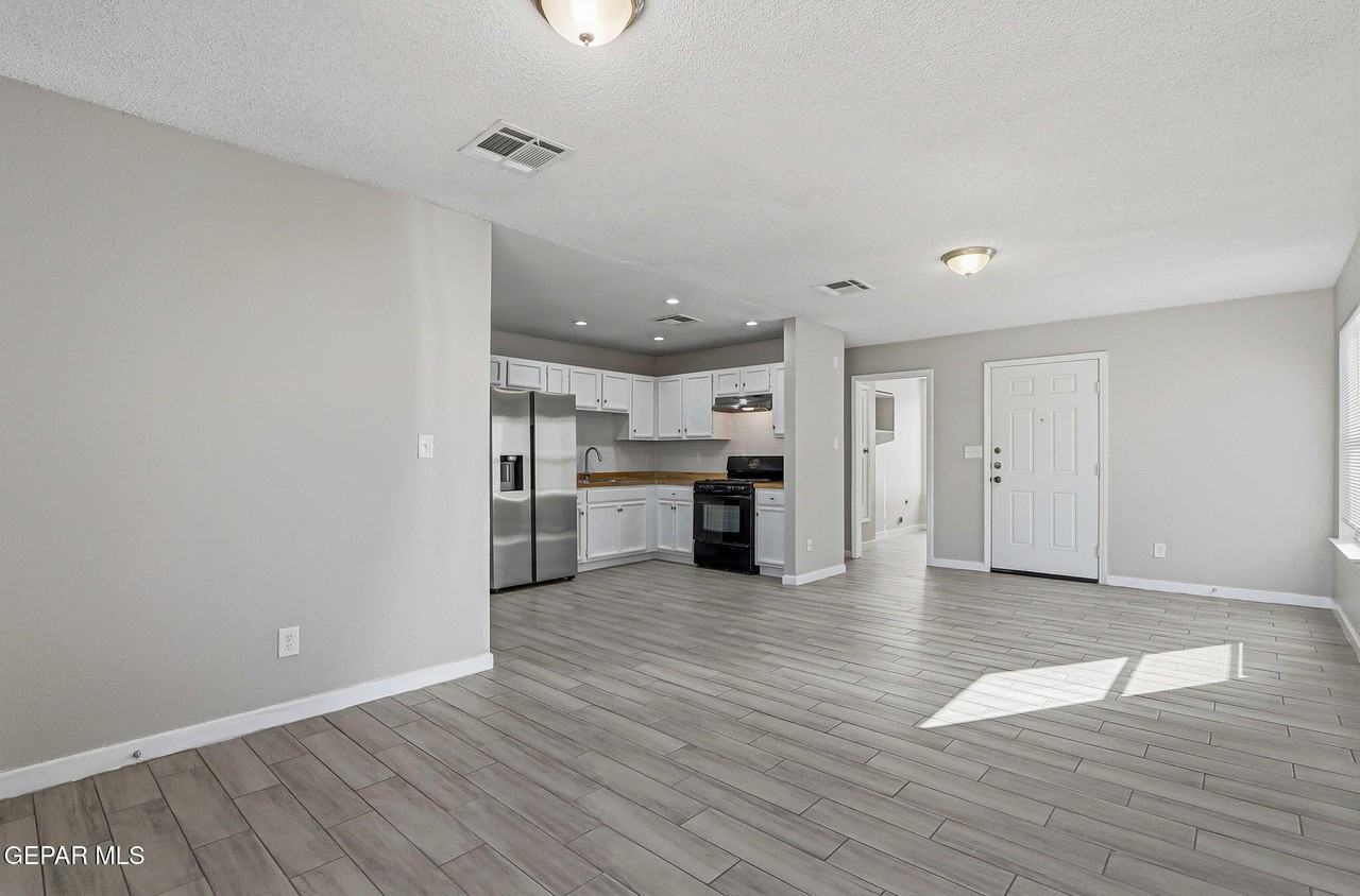 12313 Tierra Arena Dr - Photo 7 of 24