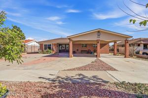 featured image of 2708 Prestwick Rd