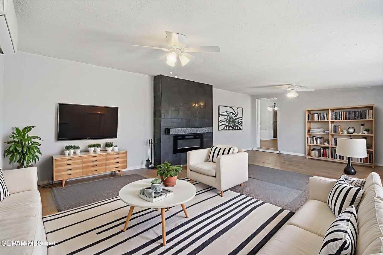 2708 Prestwick Rd - Photo 7 of 29