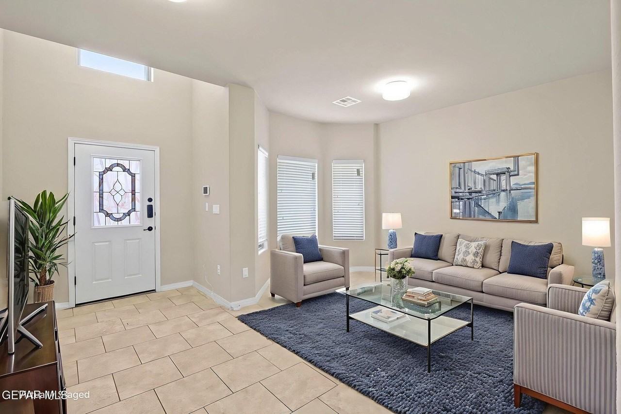 14832 Bert Cameron Ave - Photo 5 of 31