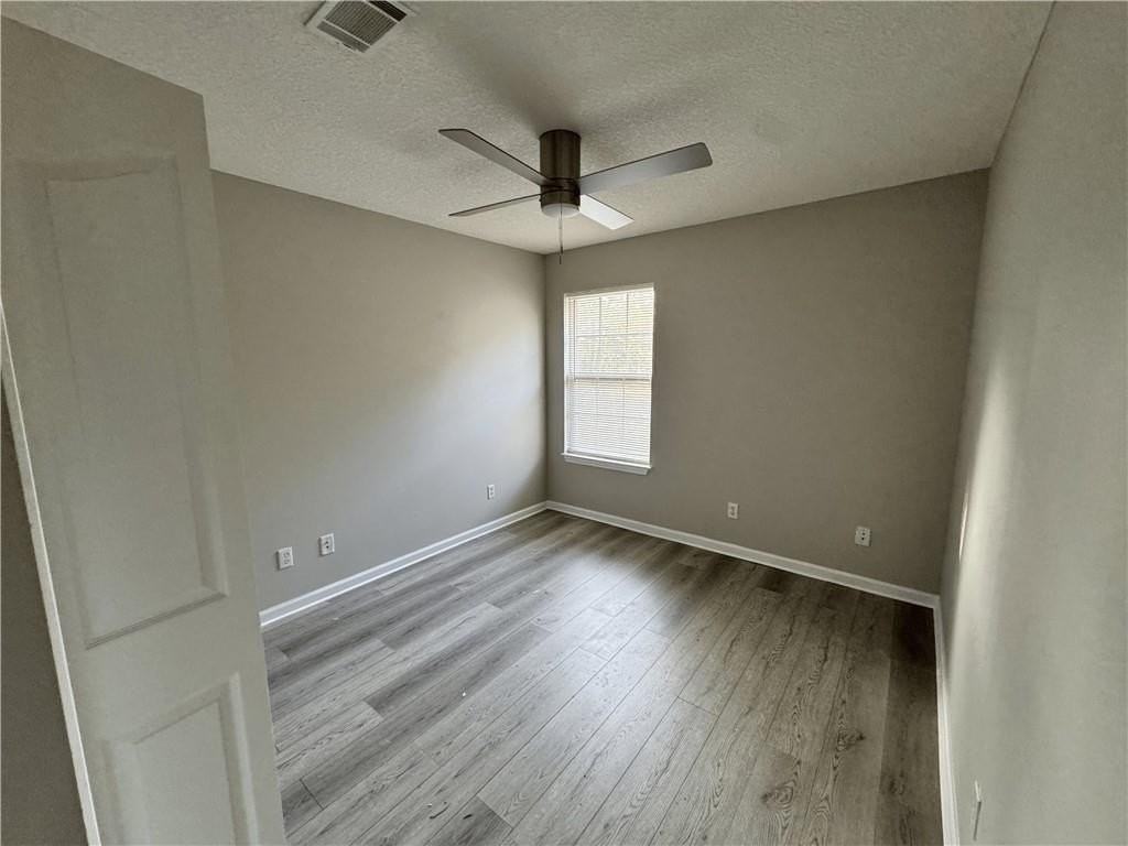 104 Windridge Dr - Photo 6 of 21