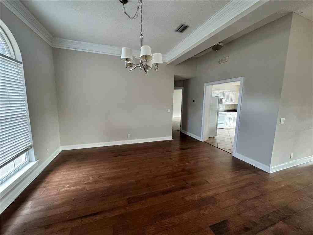 183 Wood Crest Cir - Photo 3 of 26