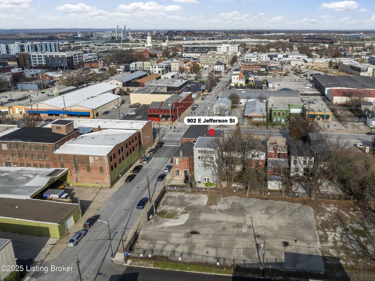 902 E Jefferson St Unit A #A - Photo 3 of 17