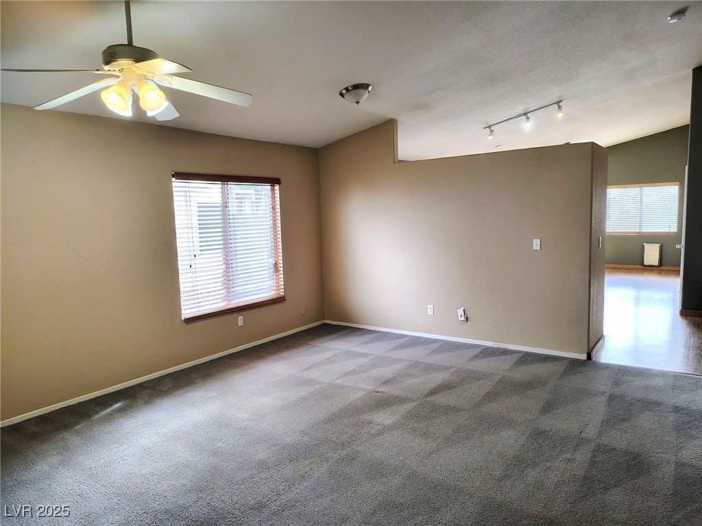 5209 Fall Meadows Ave - Photo 7 of 14