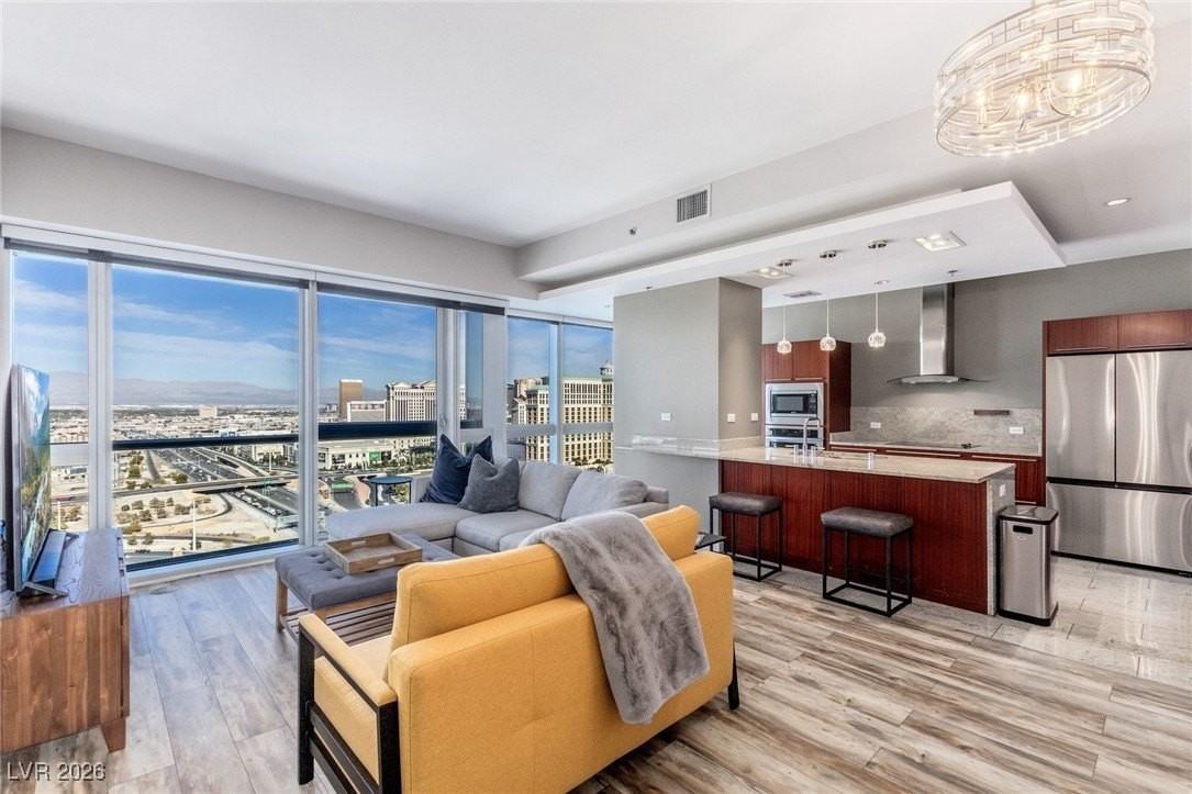 4471 Dean Martin Dr #2908