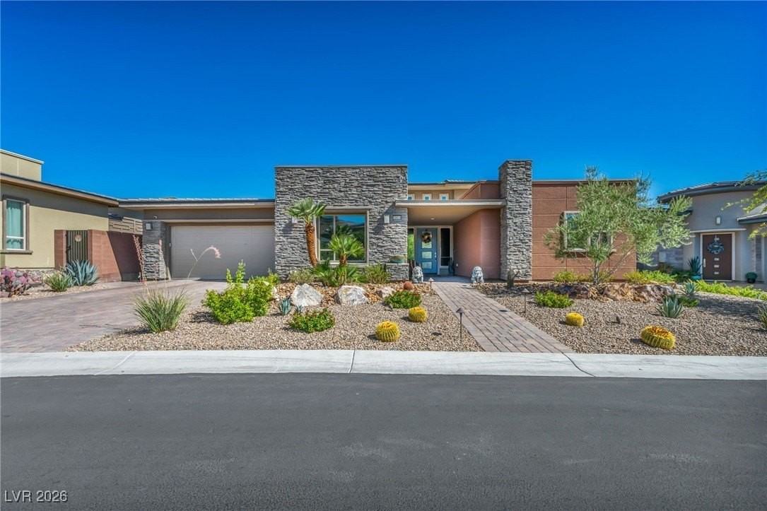 10018 Regency Square Ave - Photo 5 of 50