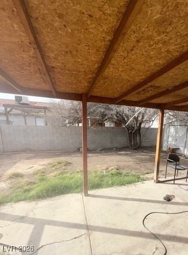 534 Bayberry Dr - Photo 2 of 2