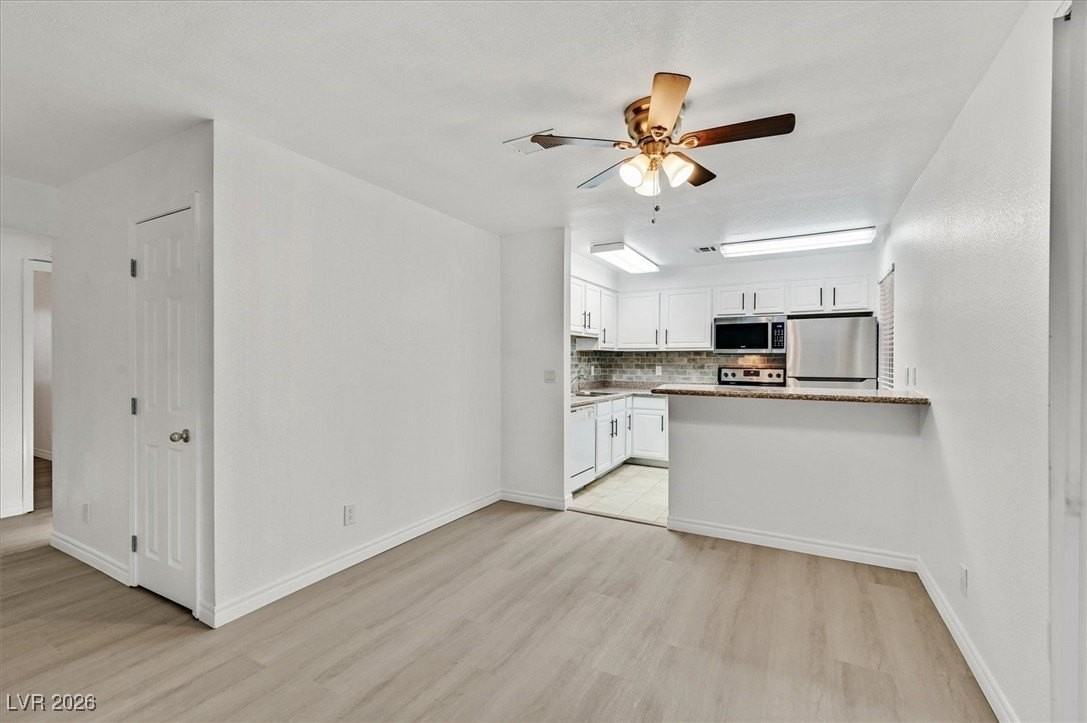 5499 Indian River Dr #356 - Photo 7 of 15