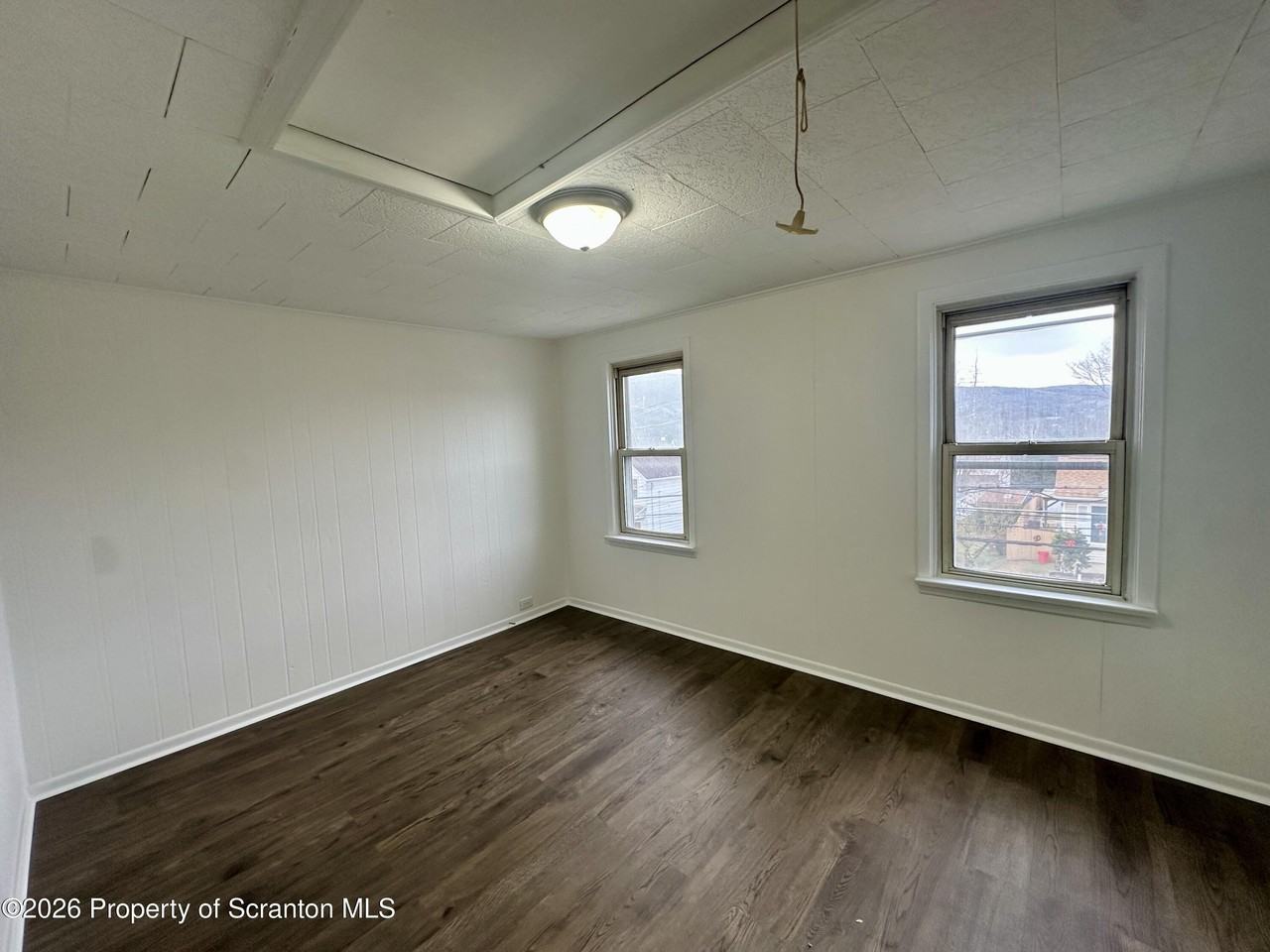 194 Nicholson St - Photo 5 of 12