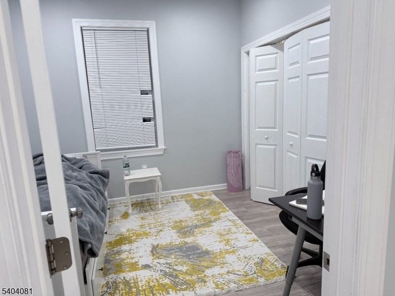 104 Bergen Ave - Photo 4 of 10