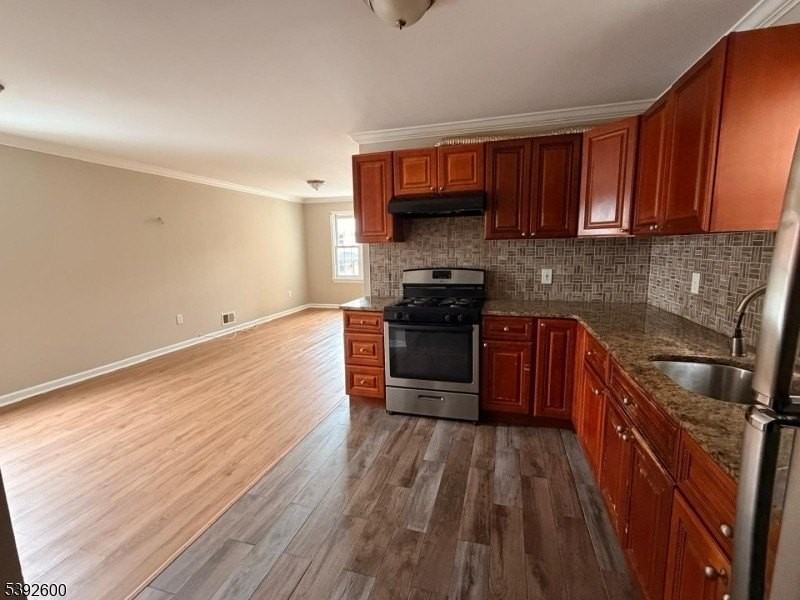 139 Inslee Pl #2 - Photo 6 of 18