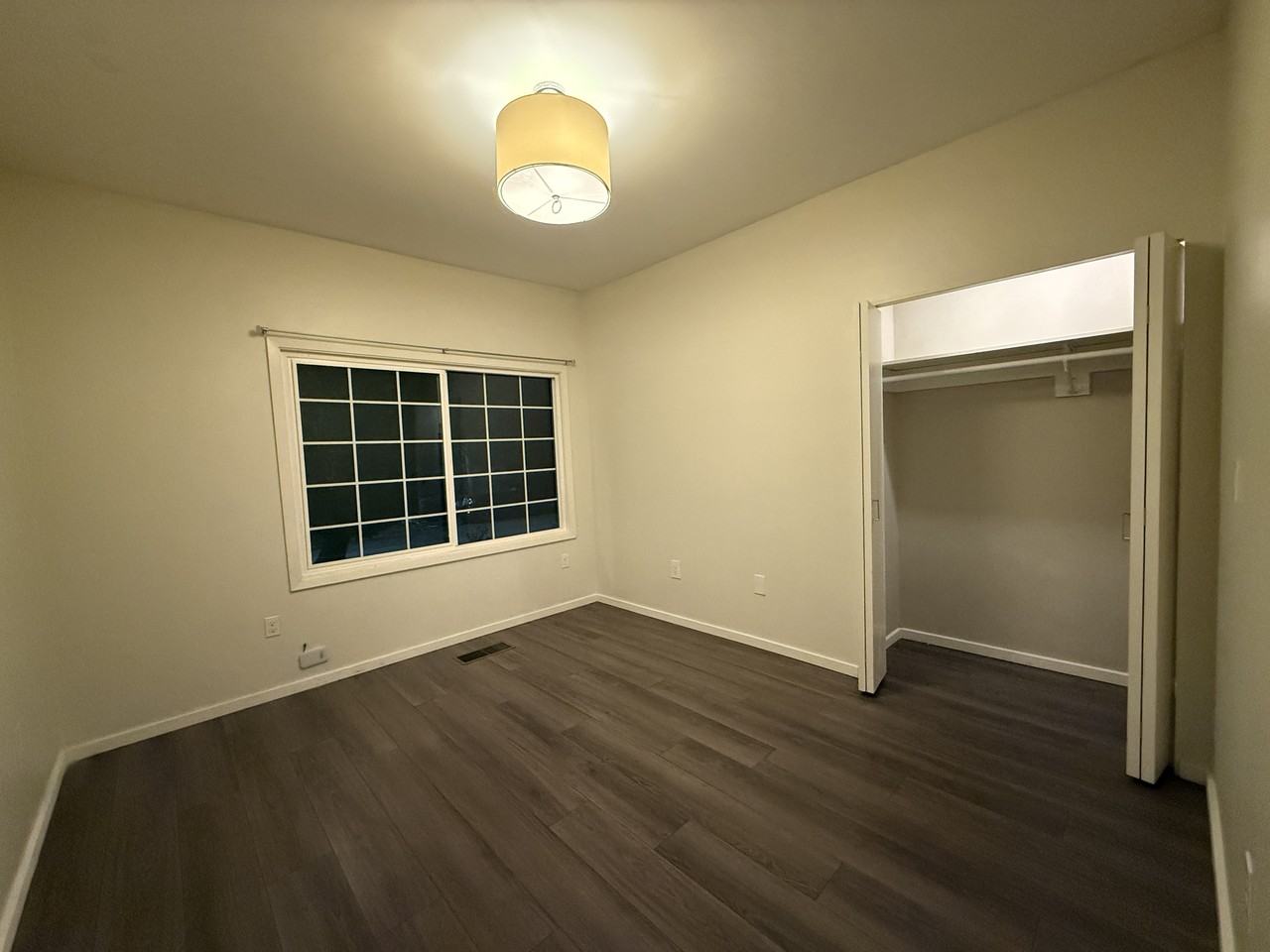 562 29th St #MAIN - Photo 6 of 16