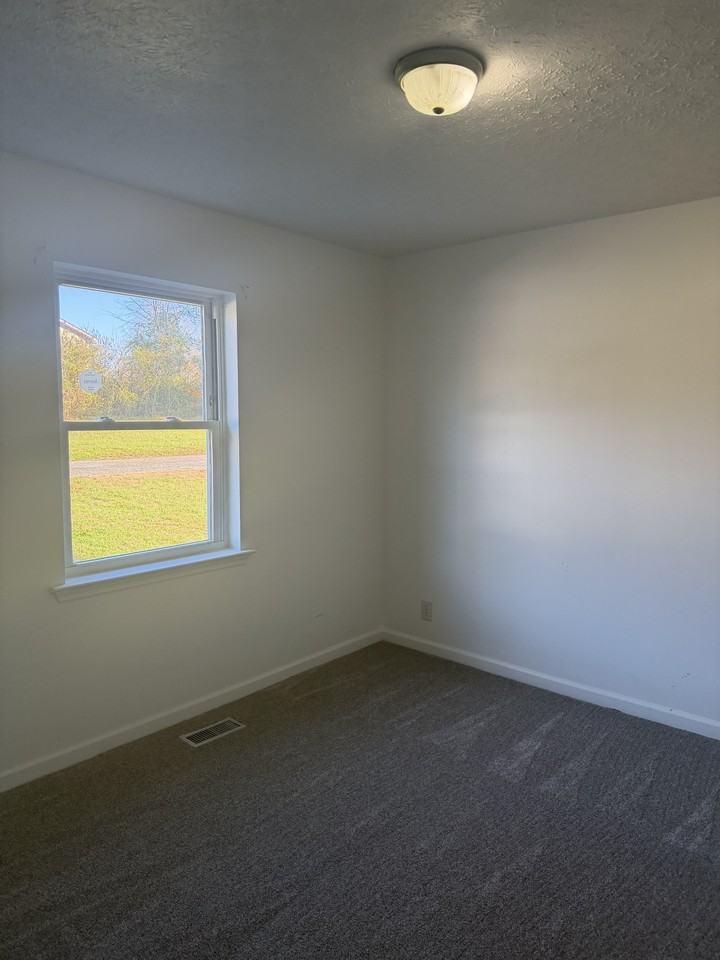 7556 Greenwood Rd #7556 - Photo 3 of 7