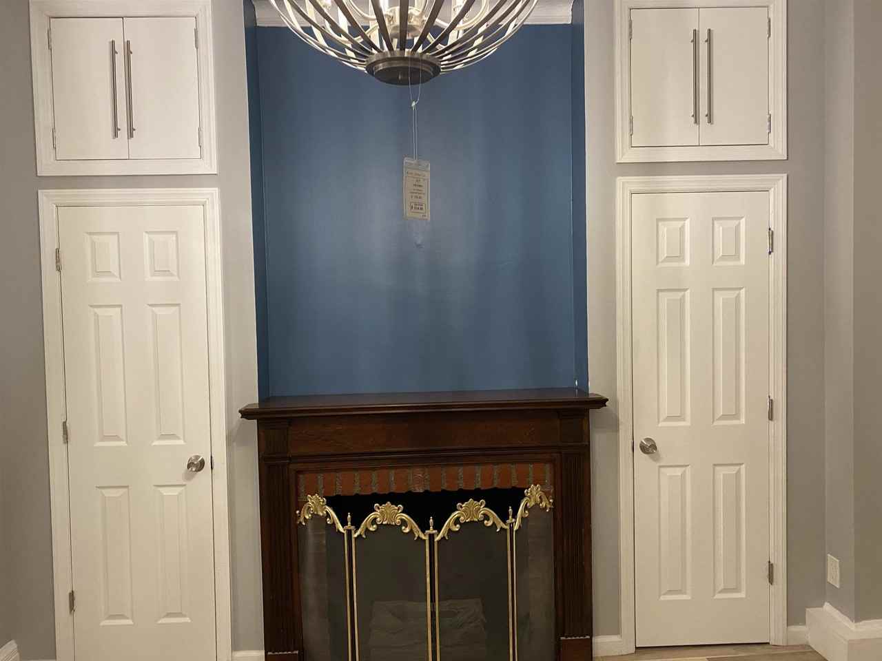 420 New York Ave #2 - Photo 7 of 17