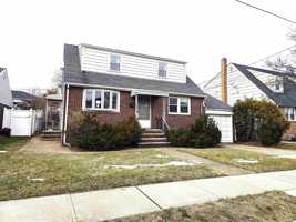 featured image of 701 4th St