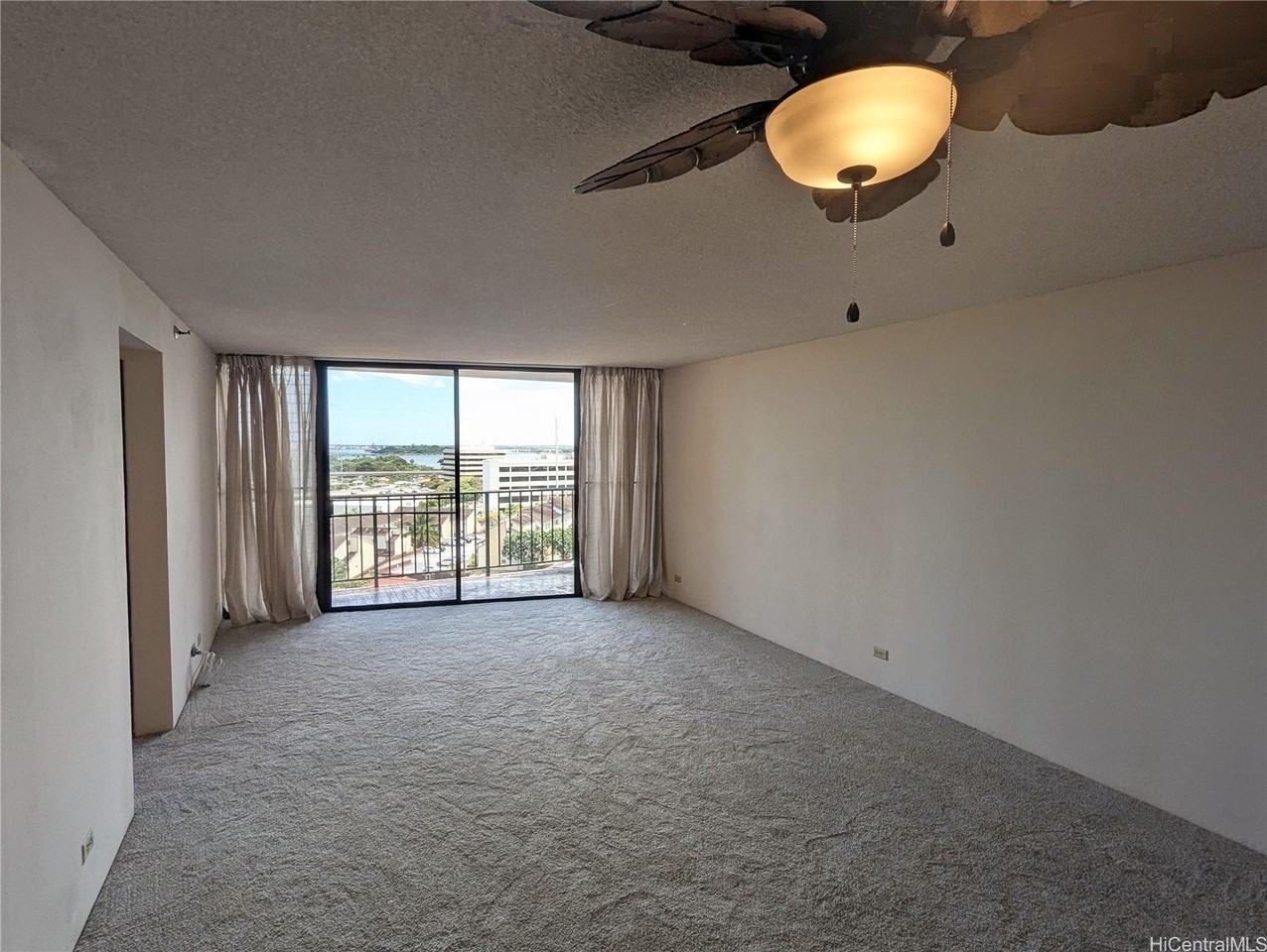 98-487 Koauka Loop Apt B701 #B701 - Photo 2 of 11