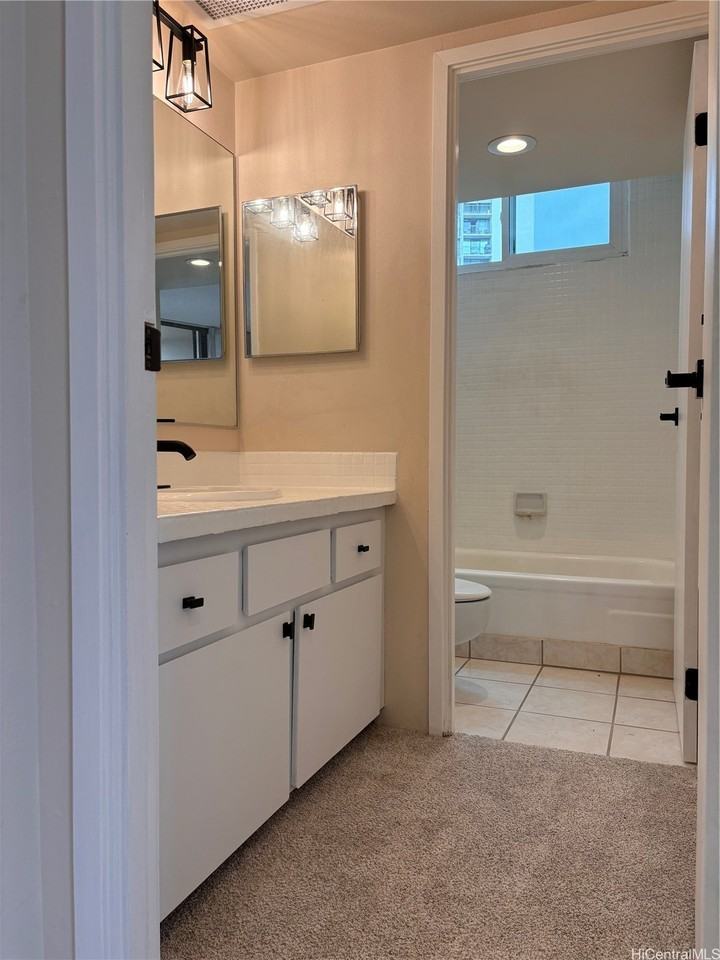 98-487 Koauka Loop Apt B701 #B701 - Photo 7 of 11