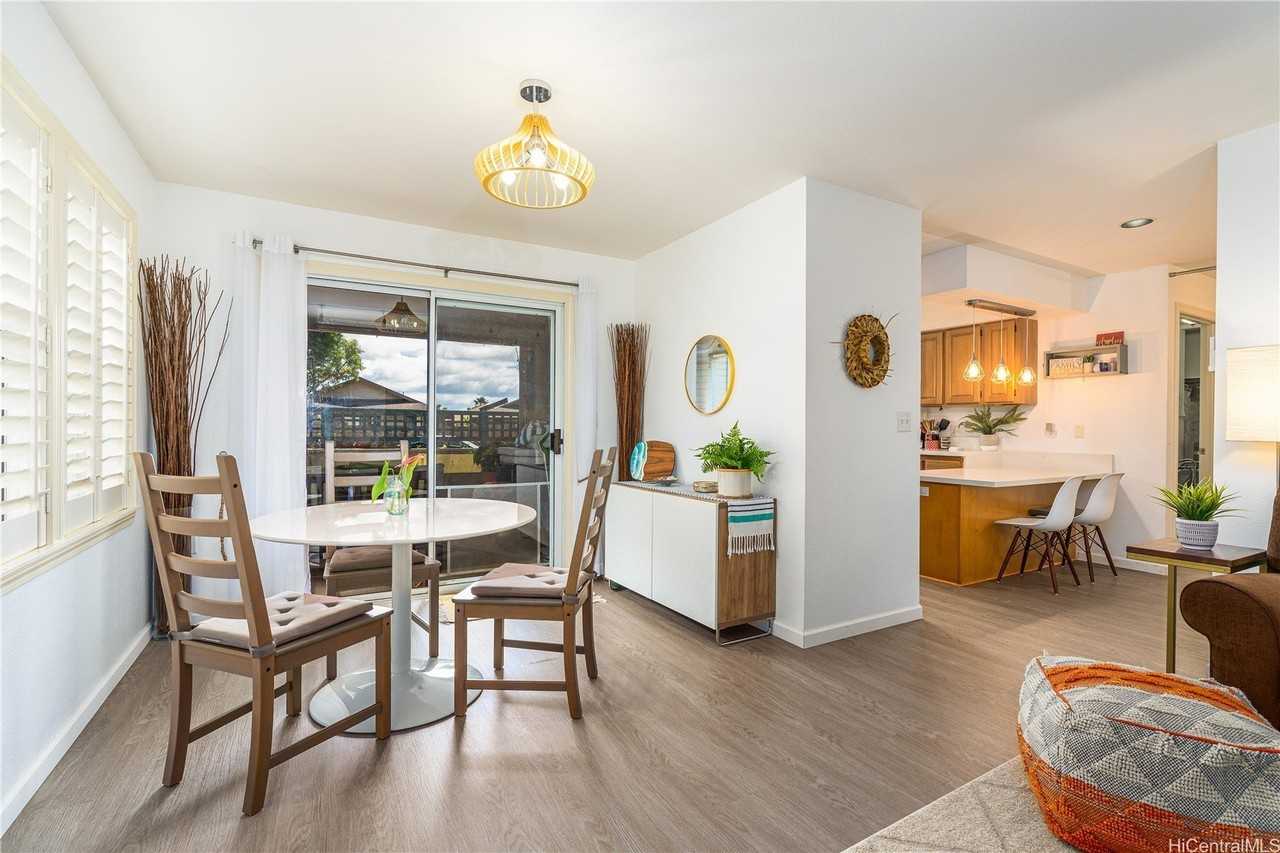 95-1527 Ainamakua Dr Apt 52 #52 - Photo 3 of 15