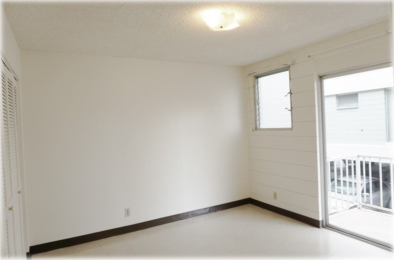 1254 Lunalilo St Apt 203 #203 - Photo 4 of 10