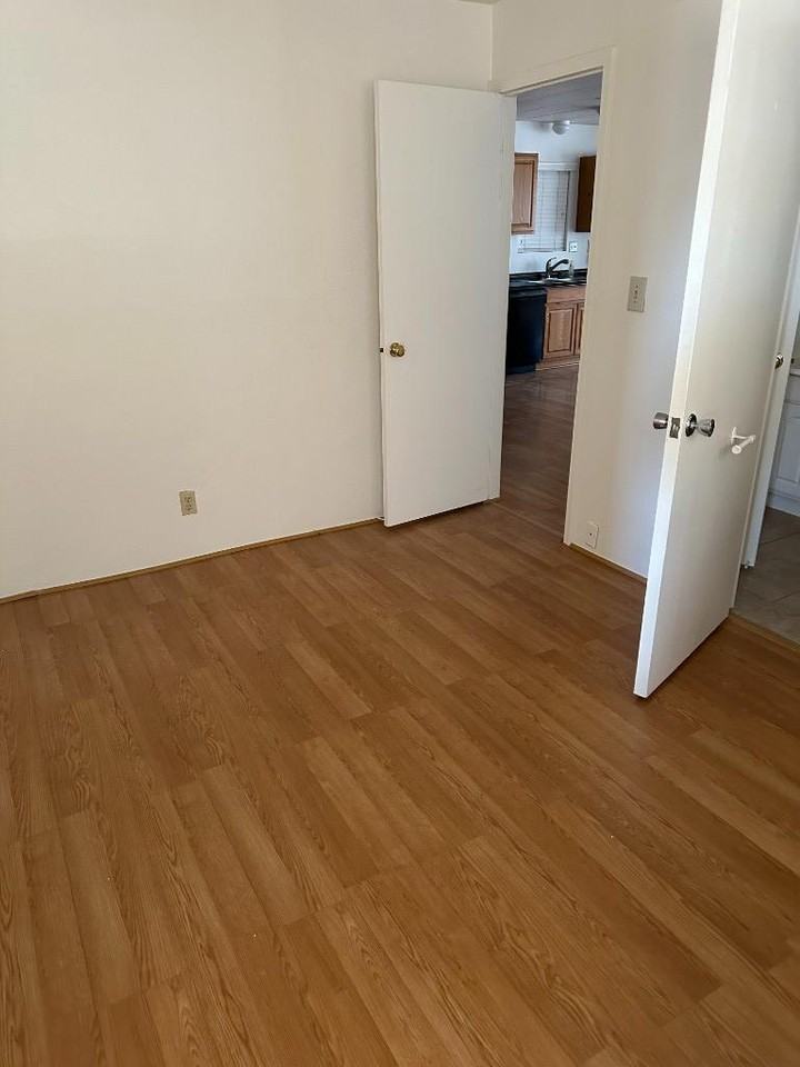 9033 E Minnesota Ave - Photo 7 of 10