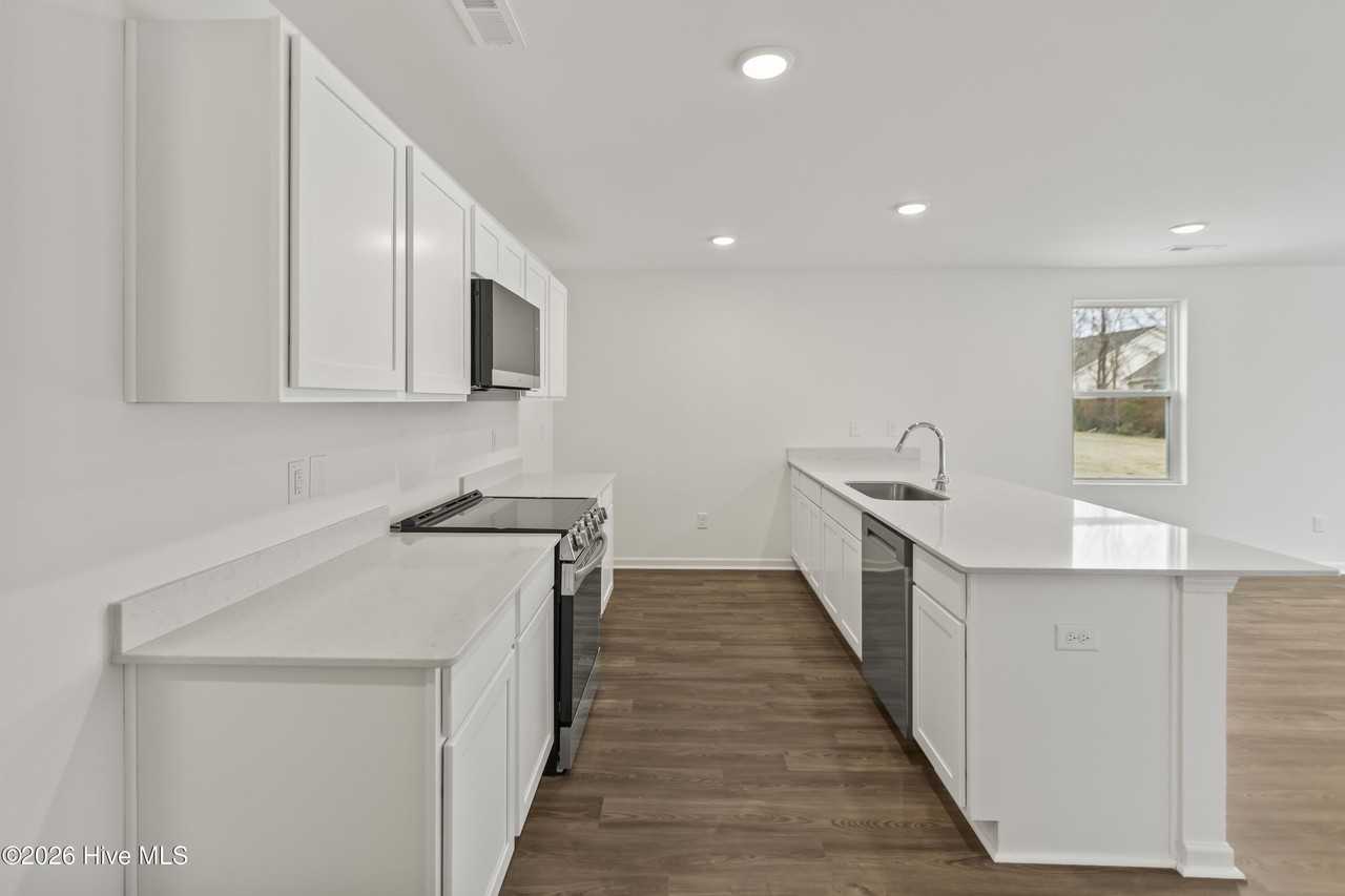 Brookville Dr #A - Photo 4 of 35