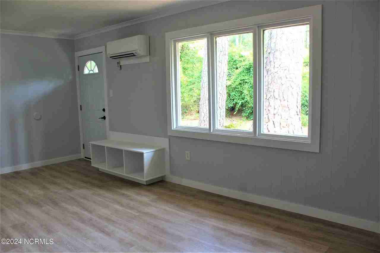 1330 N Howe St Apt 3 #3 - Photo 3 of 12