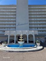 featured image of 2131 Lakeview Dr #706