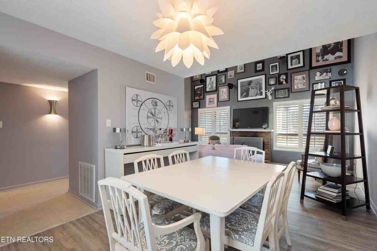 9502 Hidden Oak Way - Photo 2 of 22