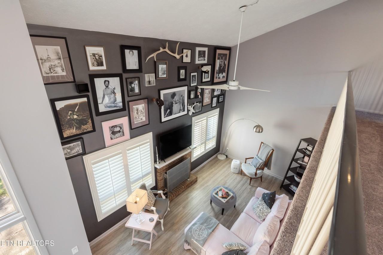 9502 Hidden Oak Way - Photo 4 of 22