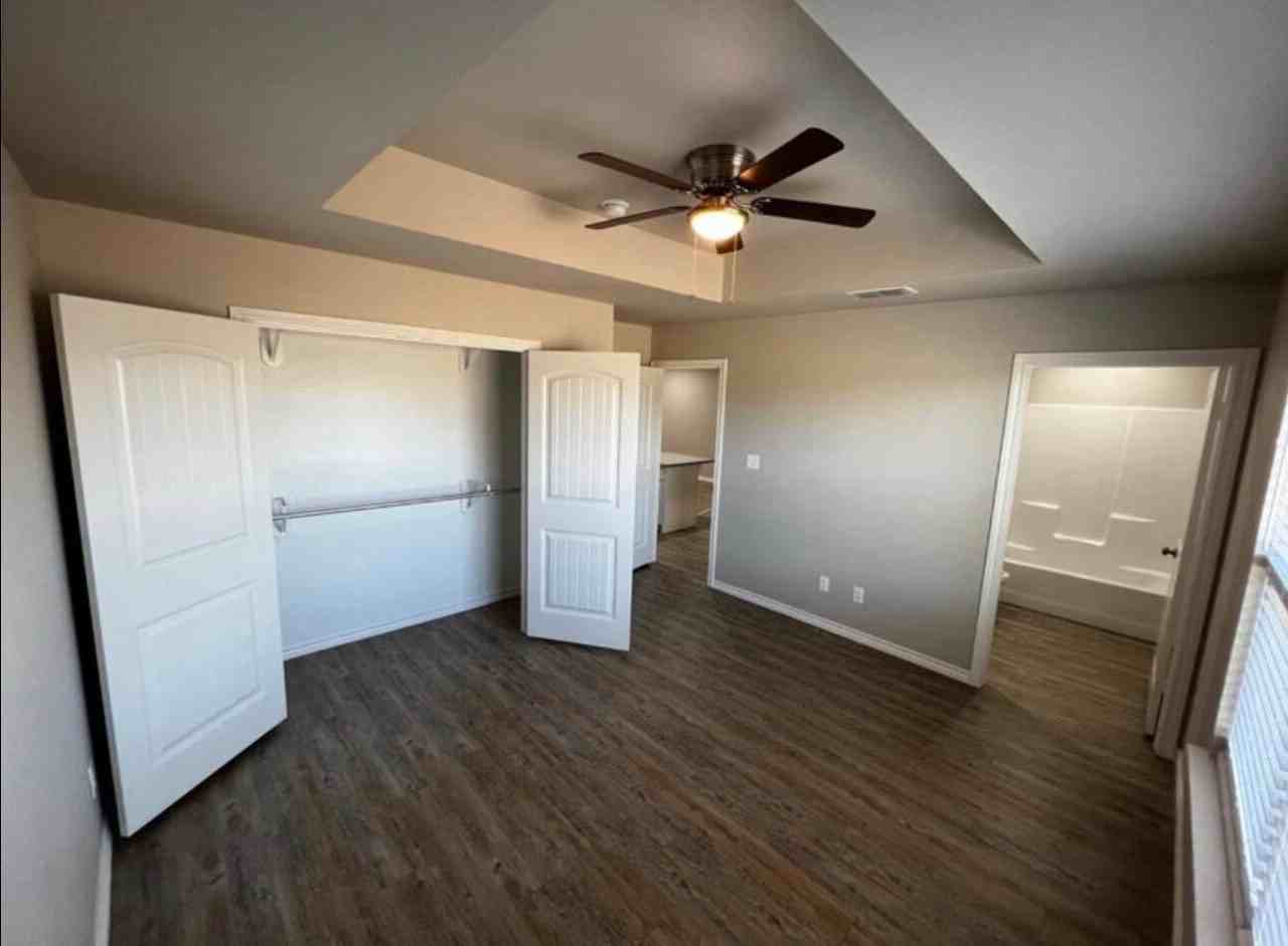 2632 Hickory Ave - Photo 6 of 6