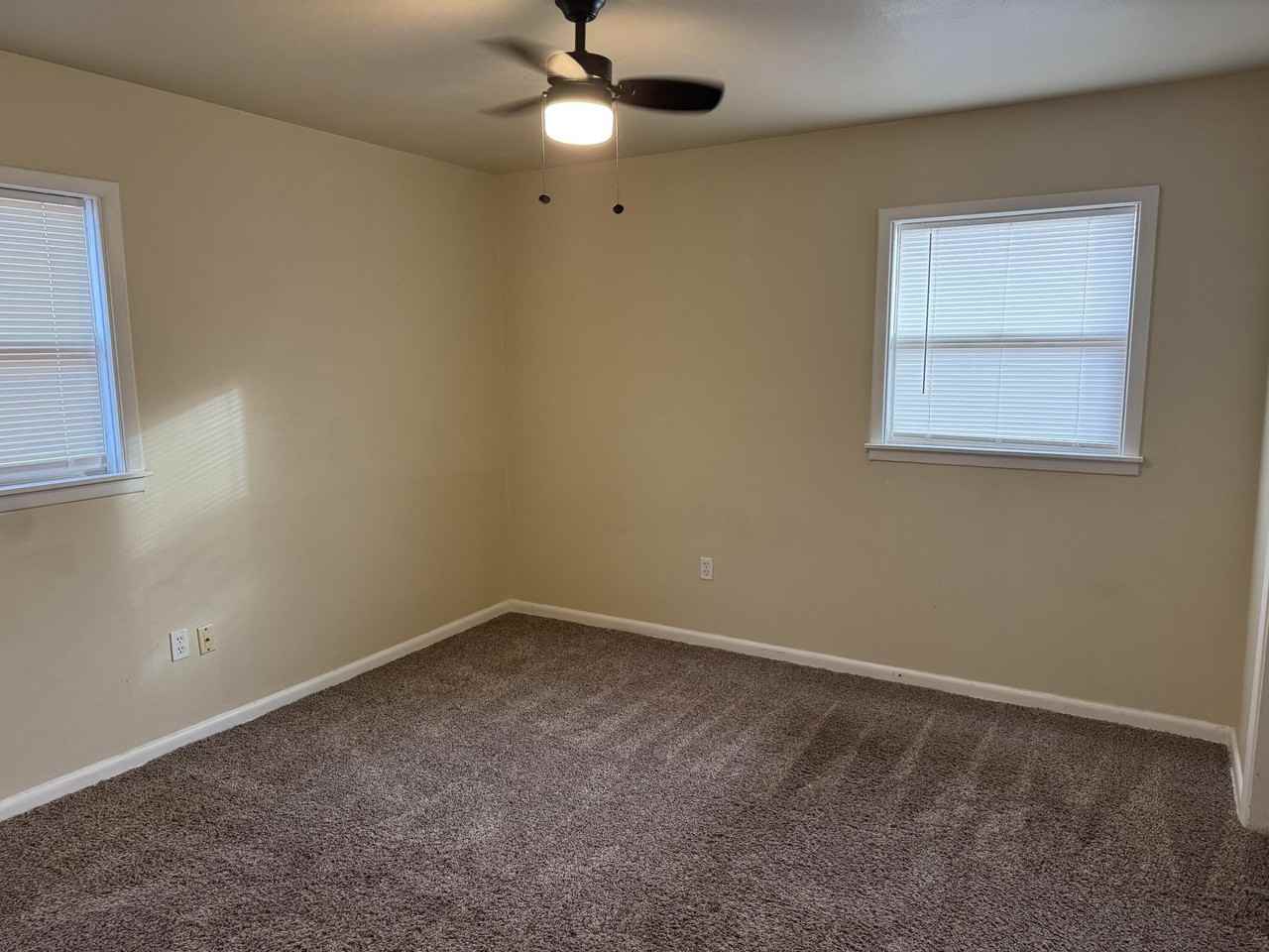 2821 61st St - Photo 7 of 13