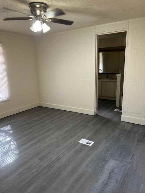 6532 122nd St - Photo 6 of 12