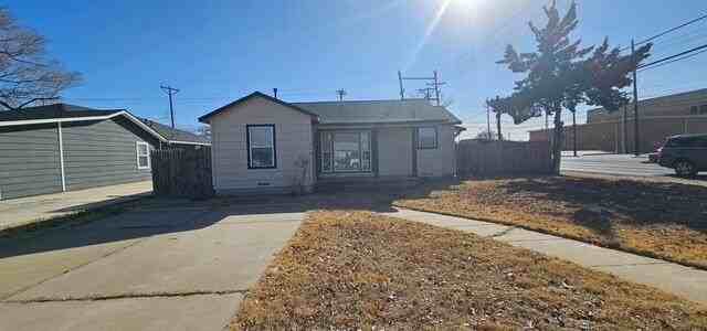 4319 33rd St - Photo 2 of 6