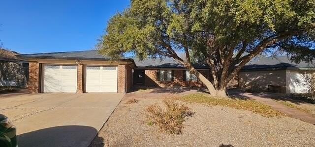 5508 70th St - Photo 2 of 12