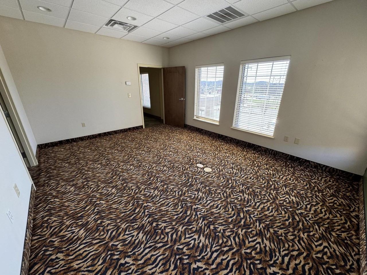 100 London Mountain View Dr Unit 4 #4 - Photo 7 of 12