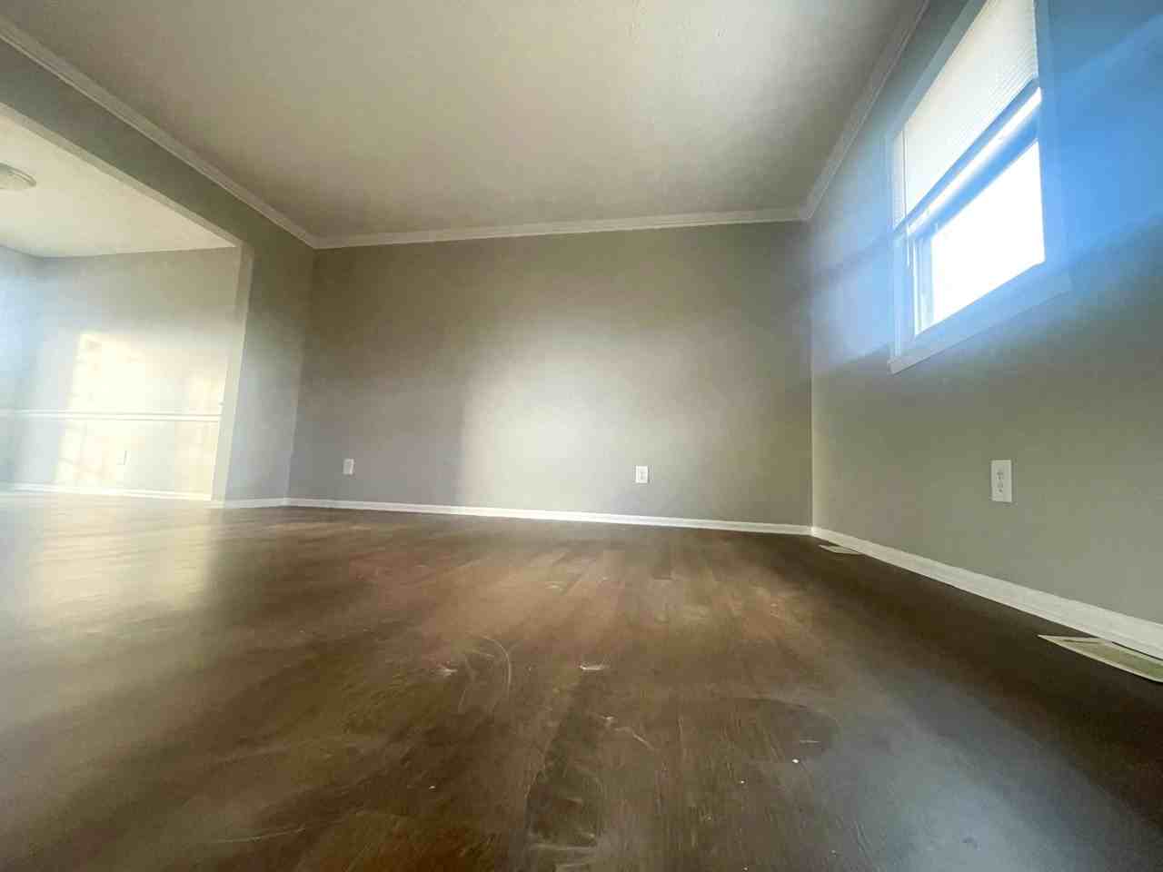 3513 Sundart Dr - Photo 3 of 21