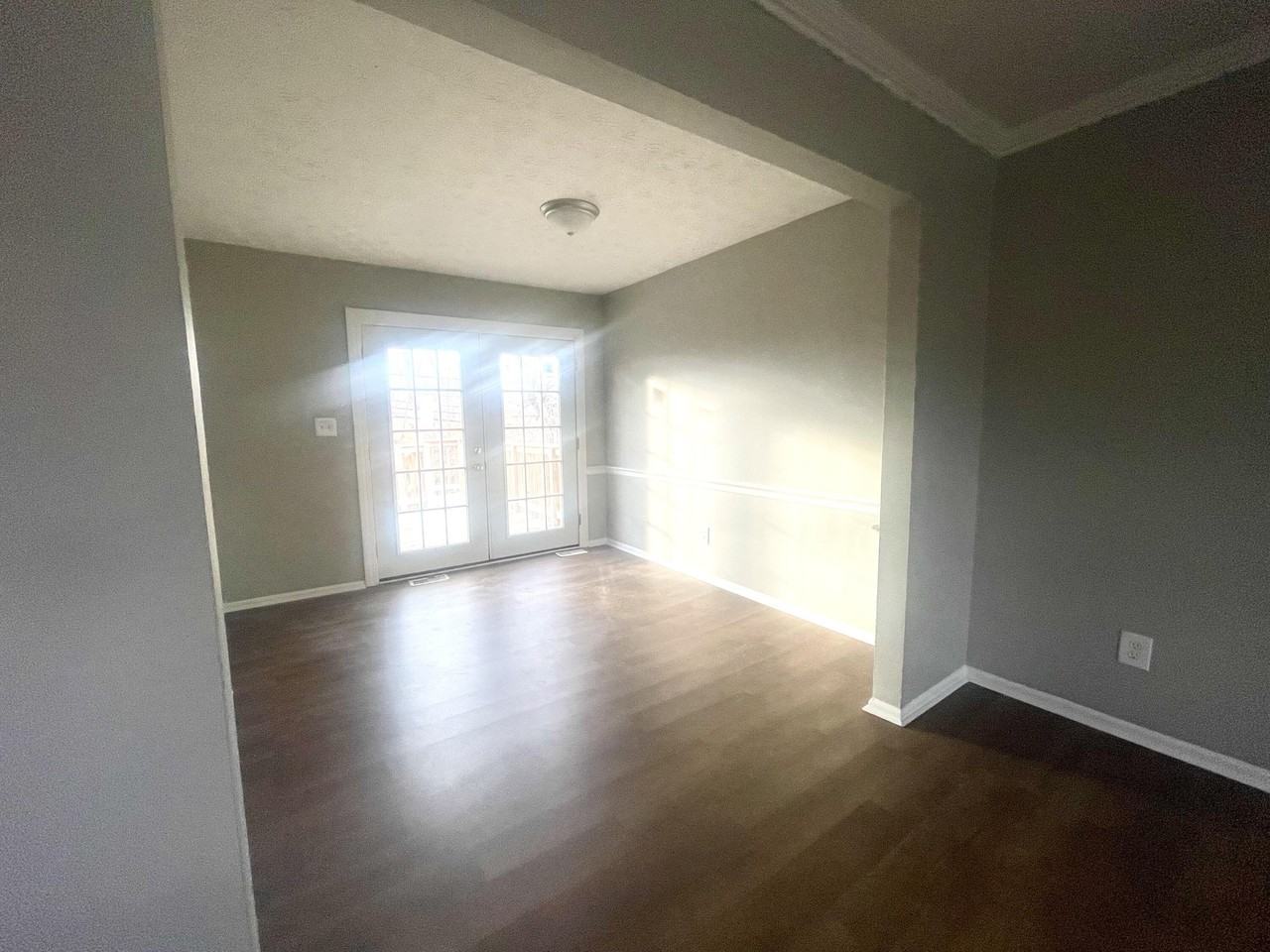 3513 Sundart Dr - Photo 5 of 21