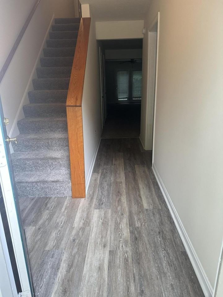 1017 Smither Dr - Photo 3 of 50